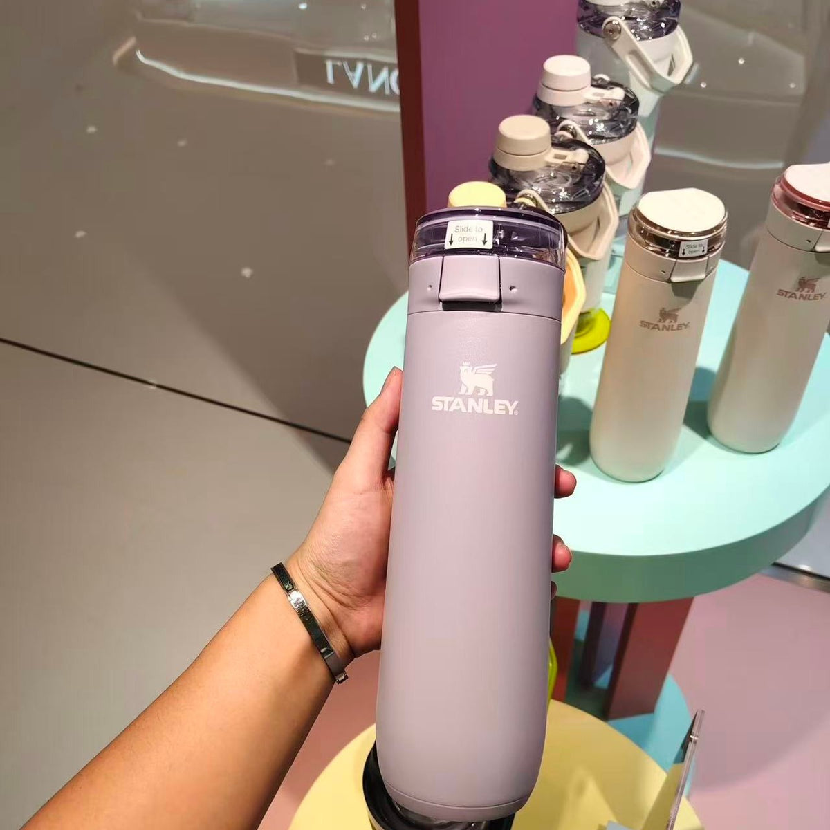 STNLY Travel cup