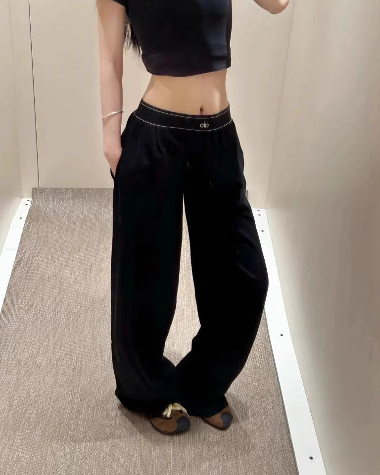 A L O Yoga Trousers