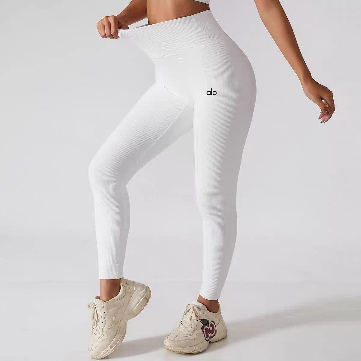 A L O Gym set
