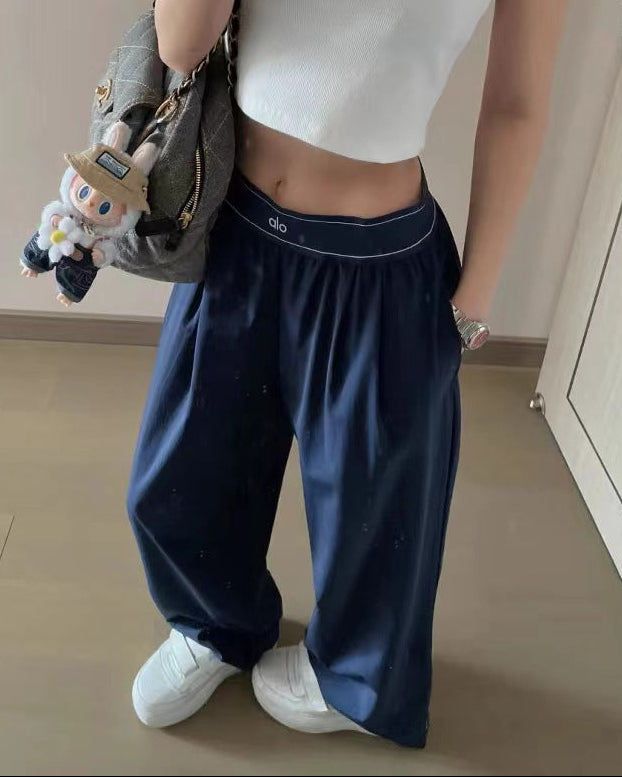 A L O Yoga Trousers