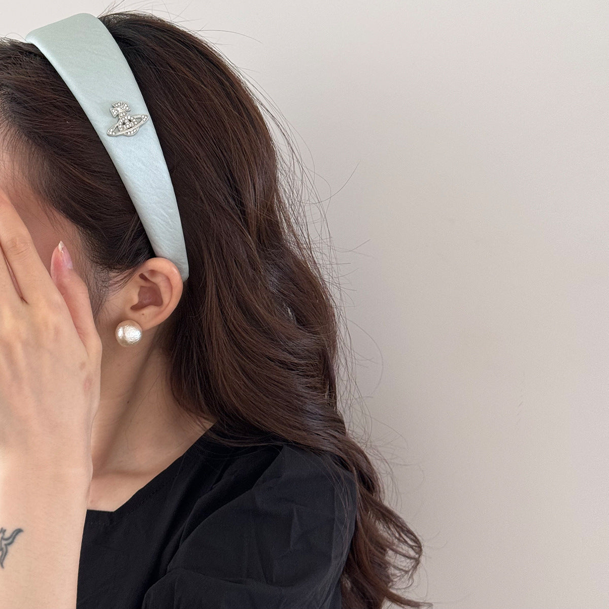 VW Hairband